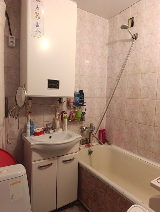 Продам 2 комнатную квартиру 3/ 5