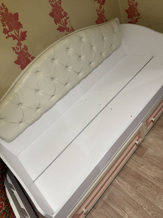 Продается кровать, не дорого