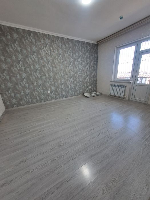 Срочно квартира сотилади