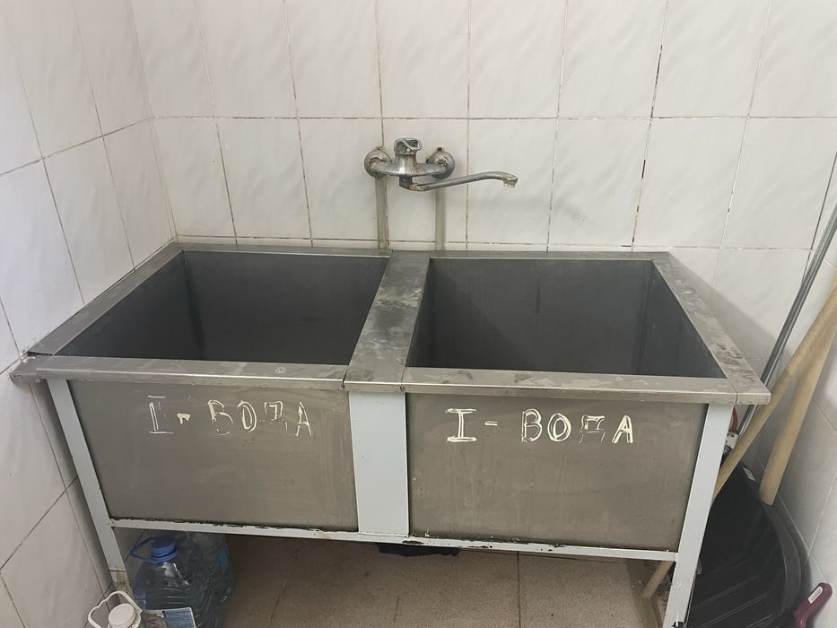 Продам раковину для столовой