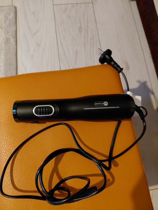 Ondulator cu aer cald Switch On Nou