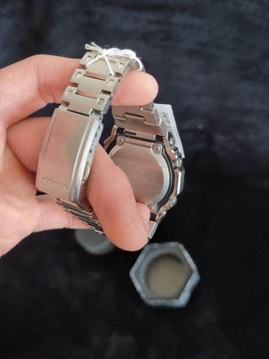 Casio g-shock dw-5610