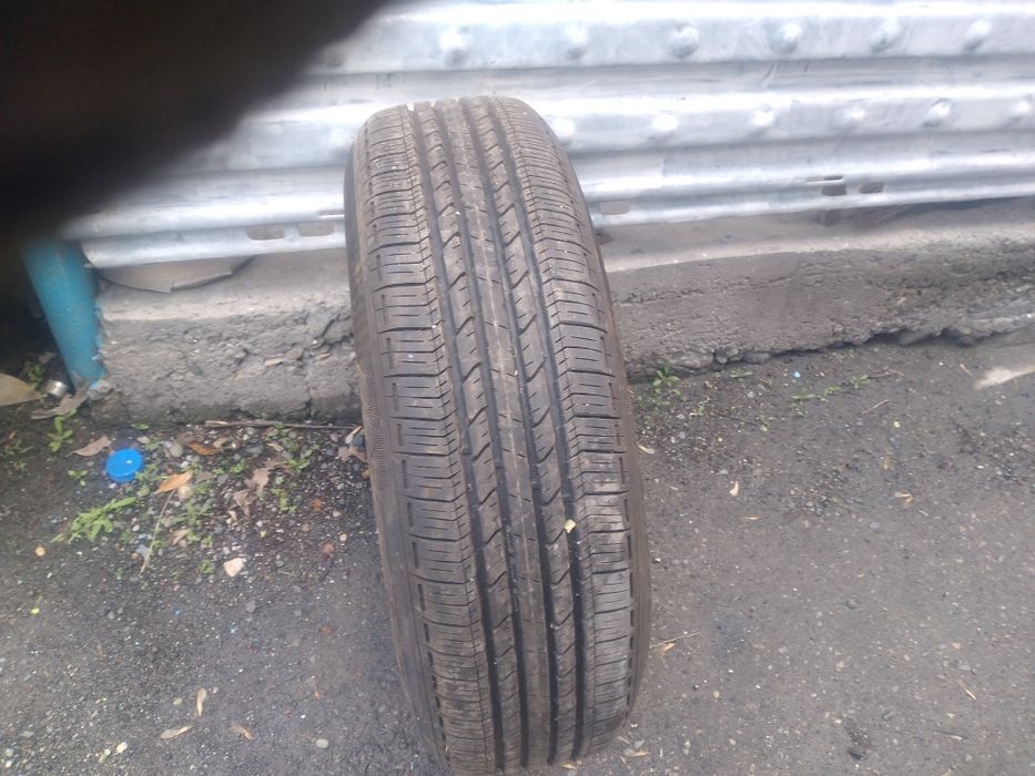 Срочно продам шину