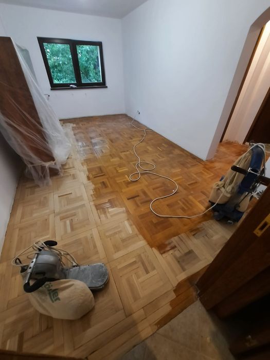 Montaj parchet raschetare recondiționare șlefuire  rașchetat parchetar