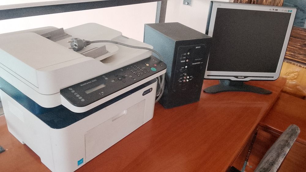 Продам принтер в хорошем состоянии. Б/у.