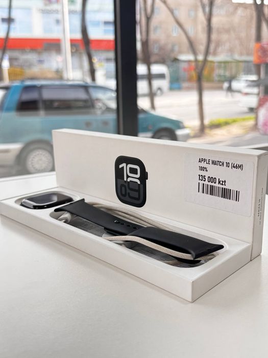 Apple Watch Series 10 • 46mm Black (NEW)