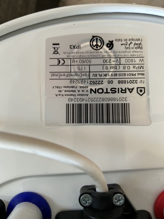 Vând Boiler Ariston 80 l