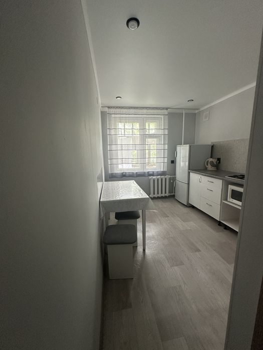 СДАМ ПОСУТОЧНО 2 ком.квартира.Центр