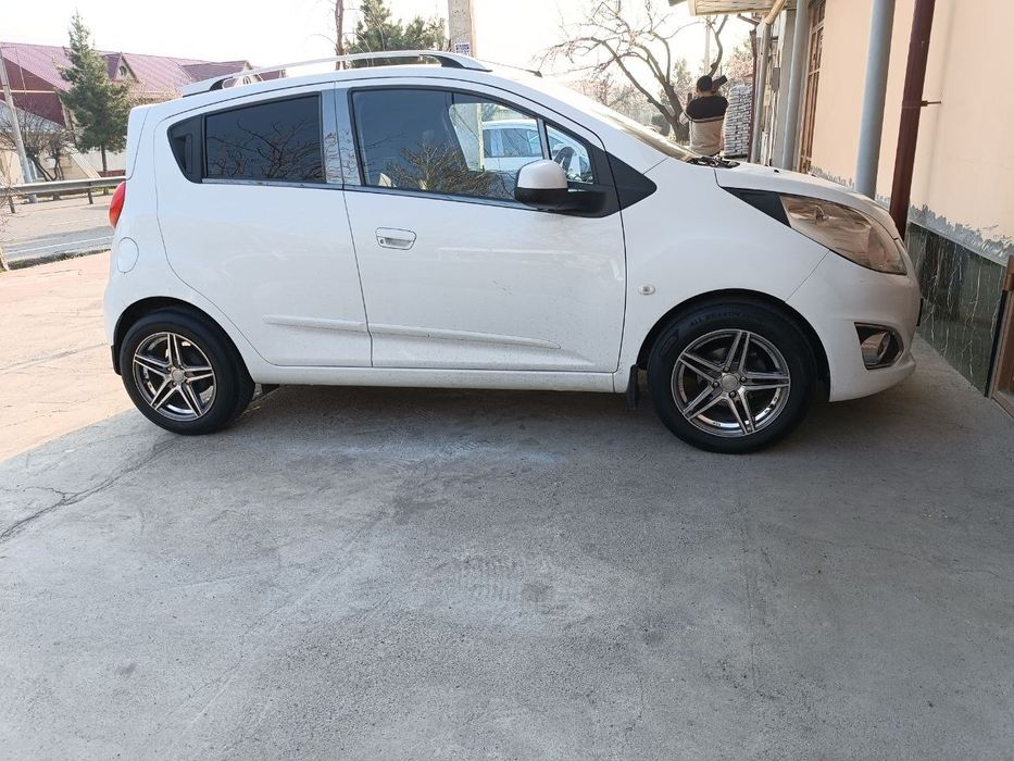 Vossen Diska Balon Sotiladi 195 60 R15 Holati Yaxshi