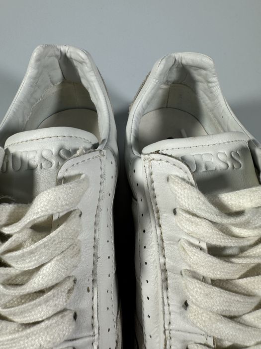 Adidasi Guess Los Angeles marimea 42 barbat 100% piele naturala