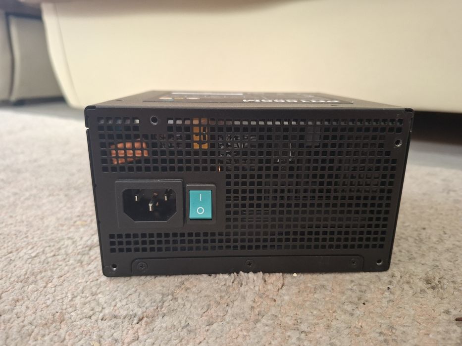 Sursa de alimentare 1000W 80 plus gold PN1000M