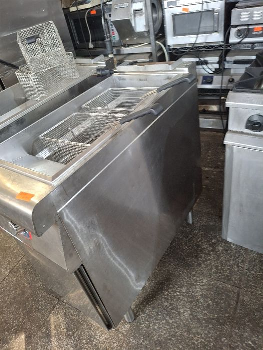 Фритюрник професионален на газ WULF