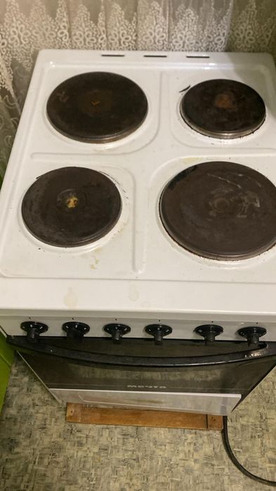 Электроплита.   ..