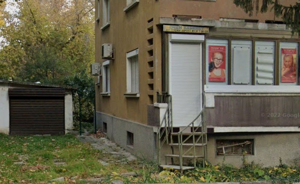 Продава се Двустаен апартамент в Добрич, Център - 80 кв.м за 1243 €/кв.м - Снимка #1