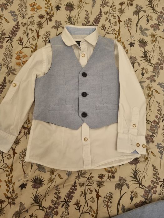 Costum copii 98/104,3/4 ani