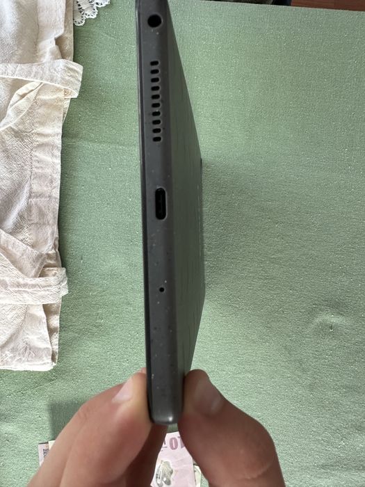 Table Lenovo Tab One
