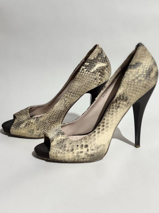 Туфли Sasha Fabiani размер 38