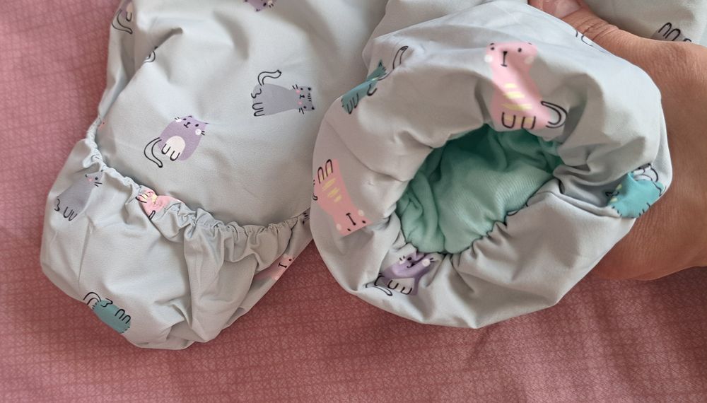 Продам демисезонный комбинезон