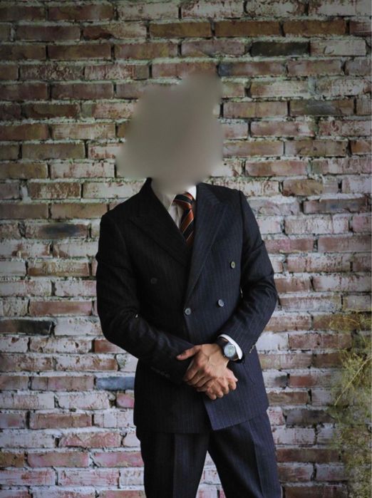 Костюм от Shoqan Suits