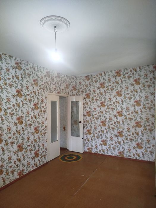 Sergeli 4 da 2 xonali uy ijaraga beriladi oilaga