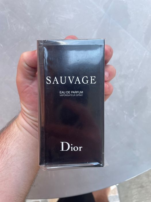 Vand parfum Sauvage Dior