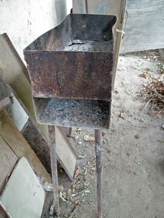 Мангал железный советский