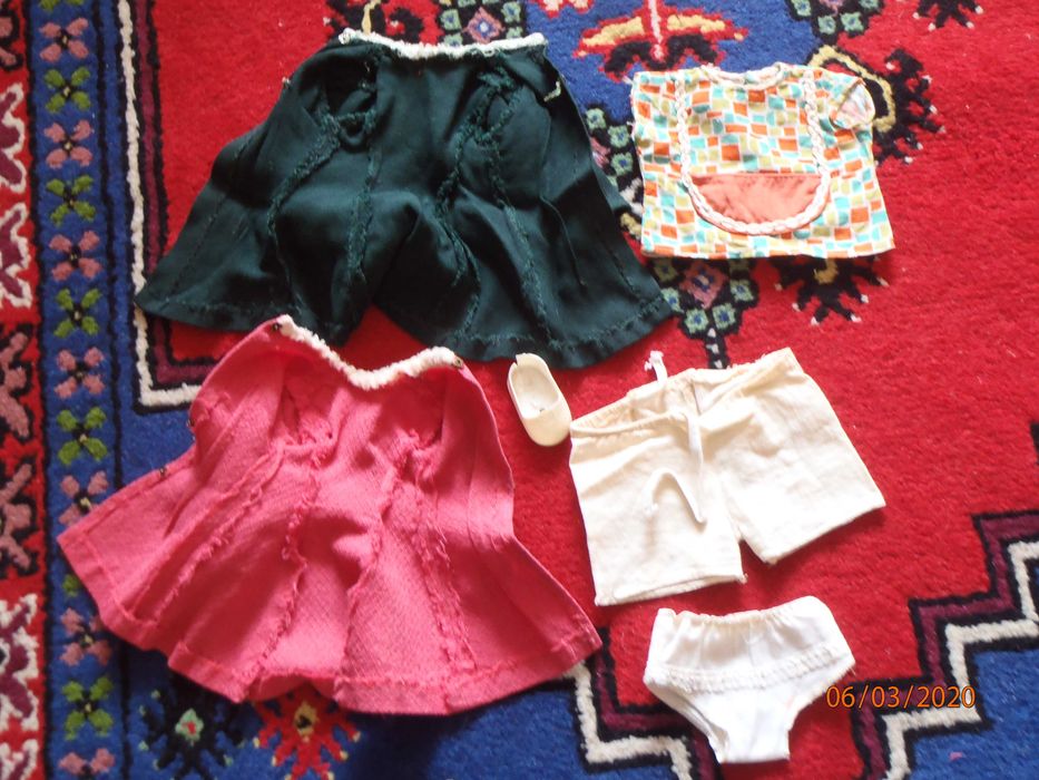 Кукли ретро от СОЦА + дрешки за тях - Неразопаковани - Чисто Нови