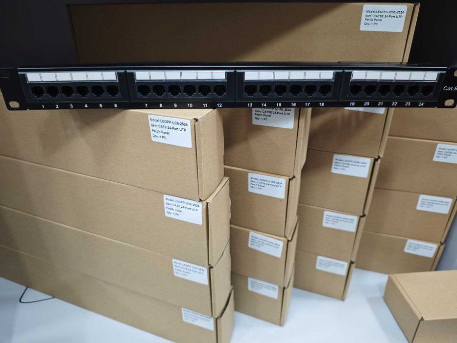 Пилот серверный на 8 гнёзд