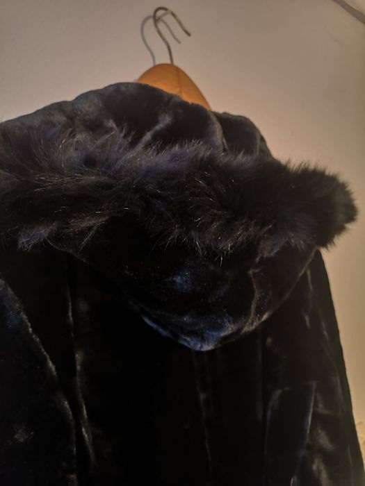 Haina BLANA marime M -  NOUA! DEOSEBITA!