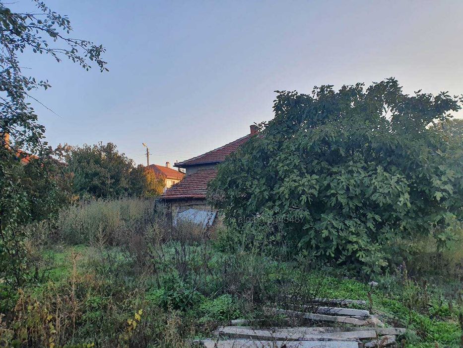 Продава се Къща в Исперих - 100 кв.м за 638 €/кв.м - Снимка #3