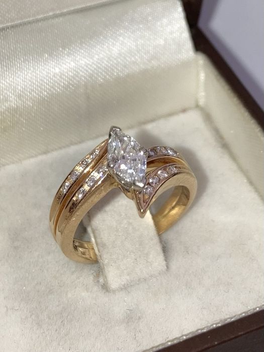 Inel aur cu diamante 0.70ct