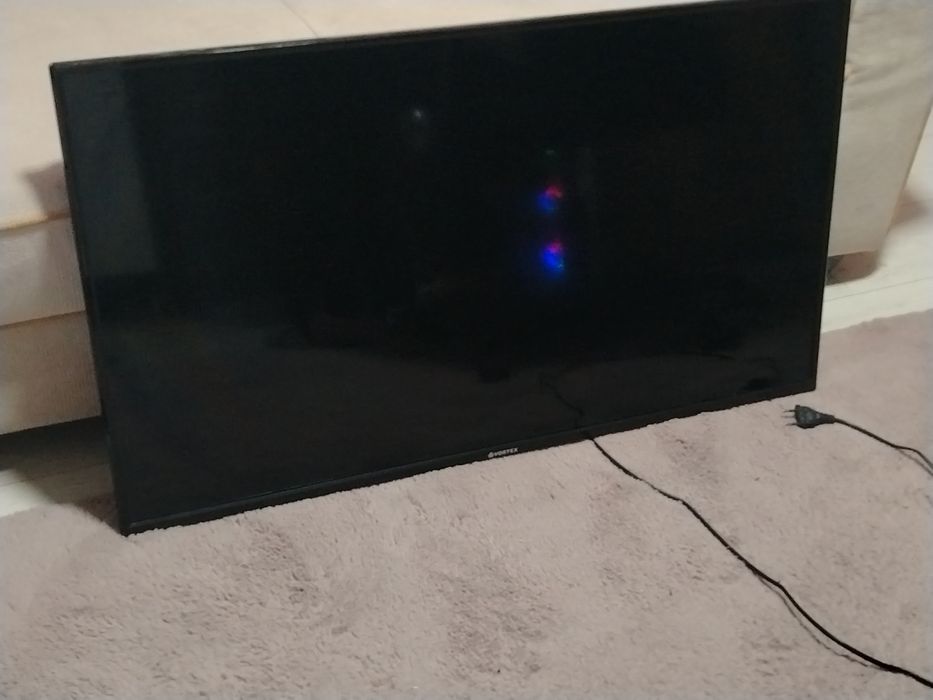 Vând TV Vortex  fără zgârieturi