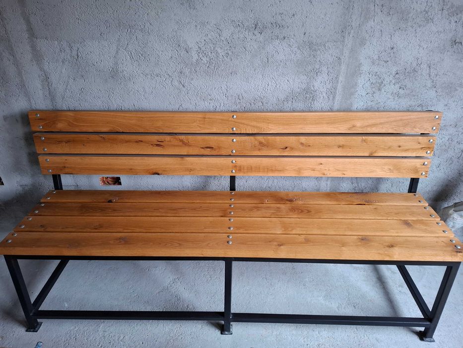 Vand mobilier pentru curte