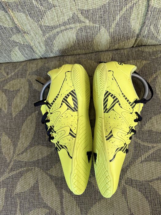 Футболни обувки за зала на Adidas X 15.4 IN