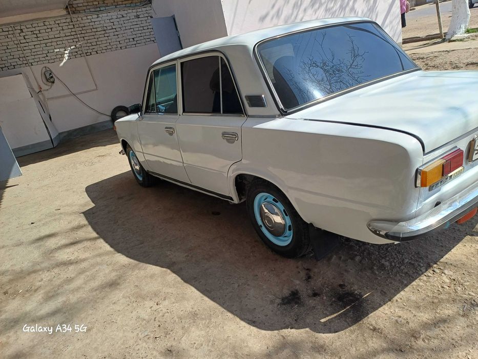 жигули 21011 паук