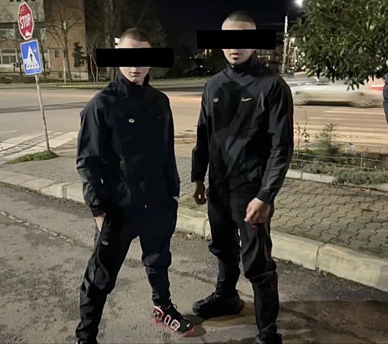 Nike Tracksuit черен екип