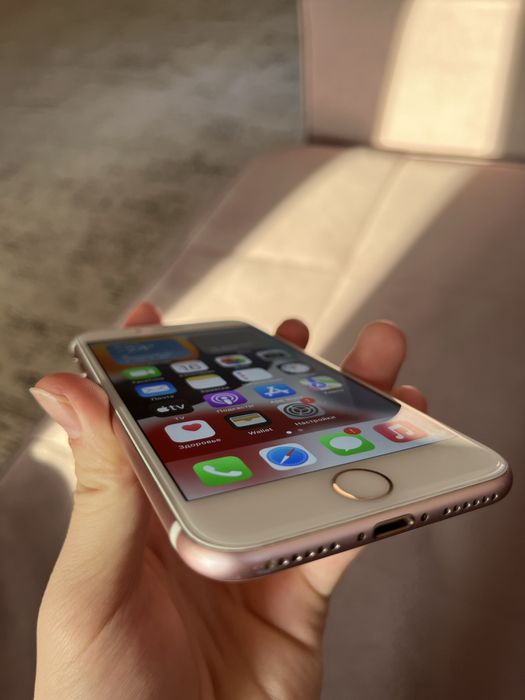 Айфон 7 в идеальном состоянии