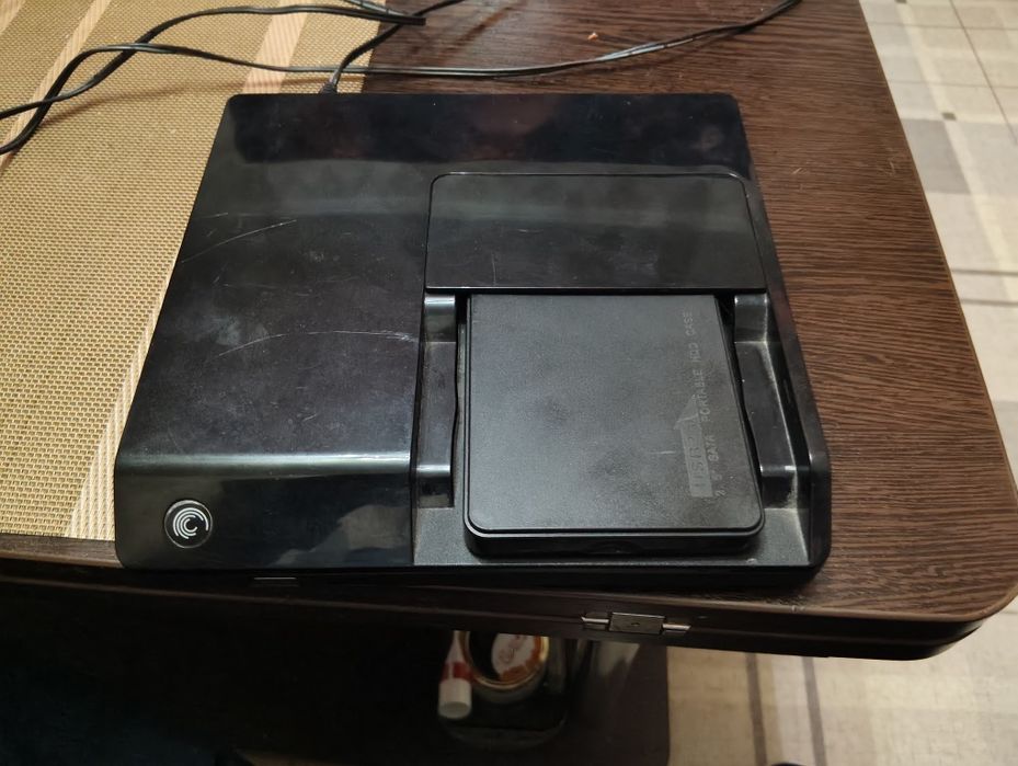 Медиаплеер Seagate с 500Gb 2.5 HDD