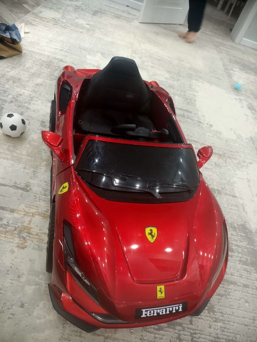 Электромобиль детский