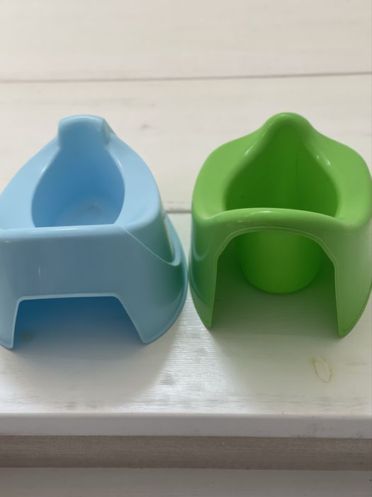 Продам горшки б/у