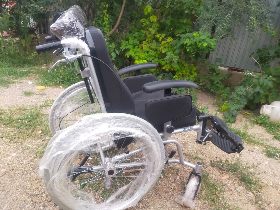Инвалидной коляска.