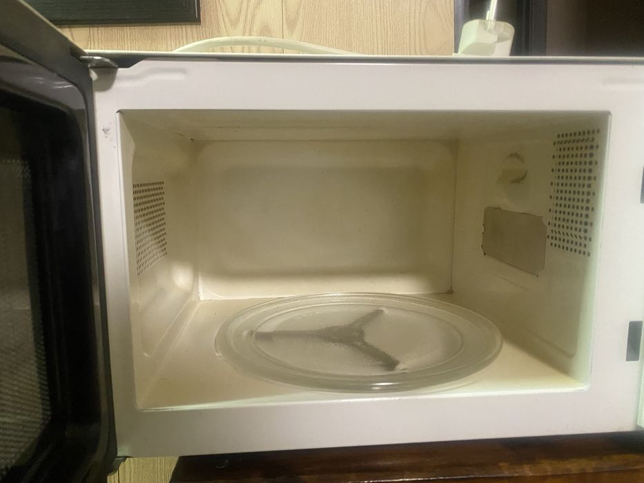 Микровольновка белая