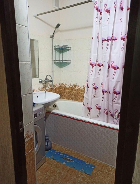 Yashnabod kadishva bozorga yaqin joyda kvartira ijaraga beriladi