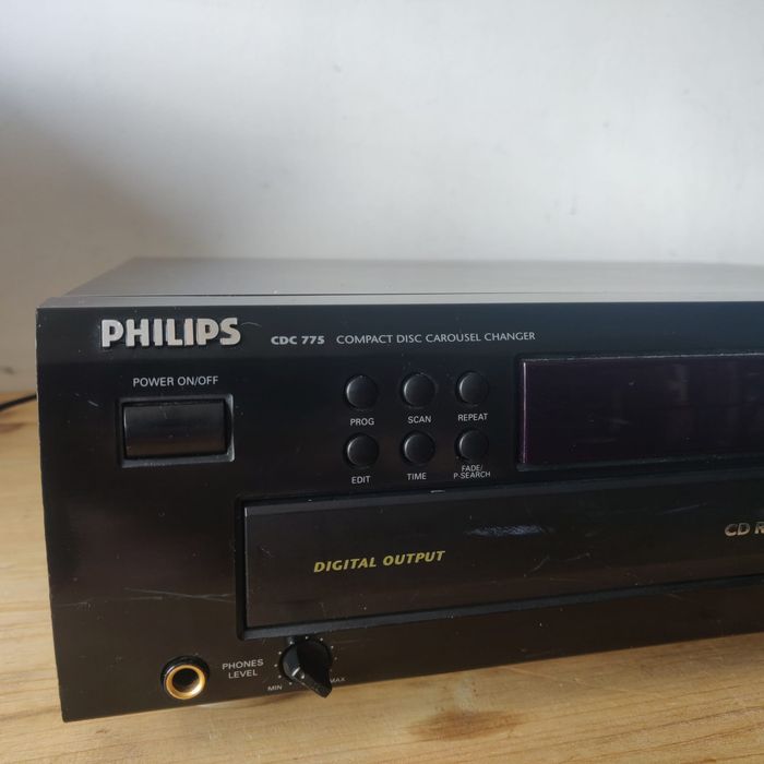 Componente/piese/Philips CDC 775-defect-