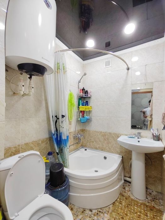 Продаётся 3х комнатная квартира в партсъезди