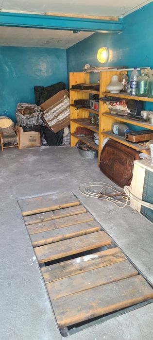 Продам гараж г.Алтай