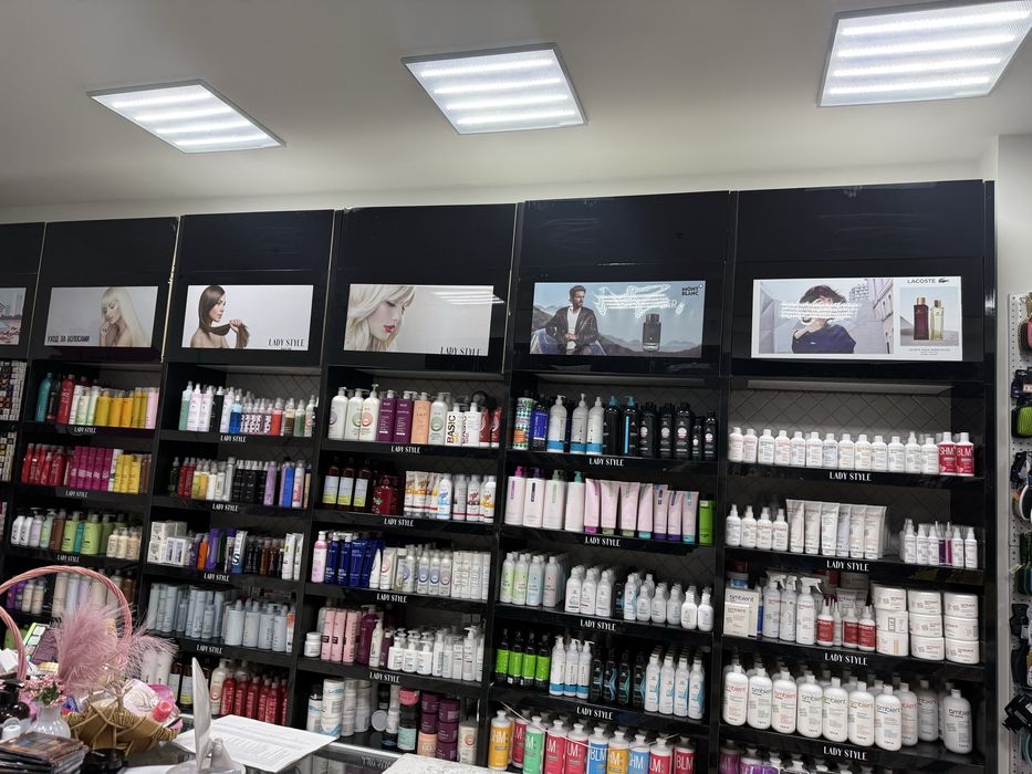 Продам витрины в хорошем состоянии