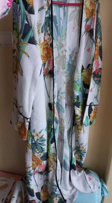Оригинални китайски кимона и дрехи
