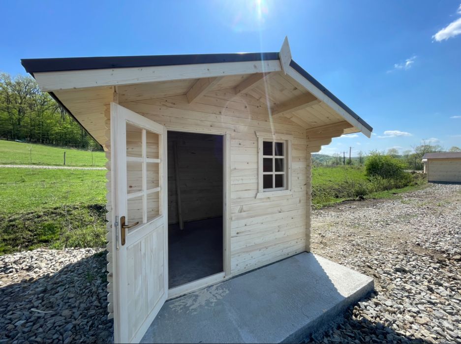 Case de grădină, de vacanță și de locuit din lemn de înaltă calitate.