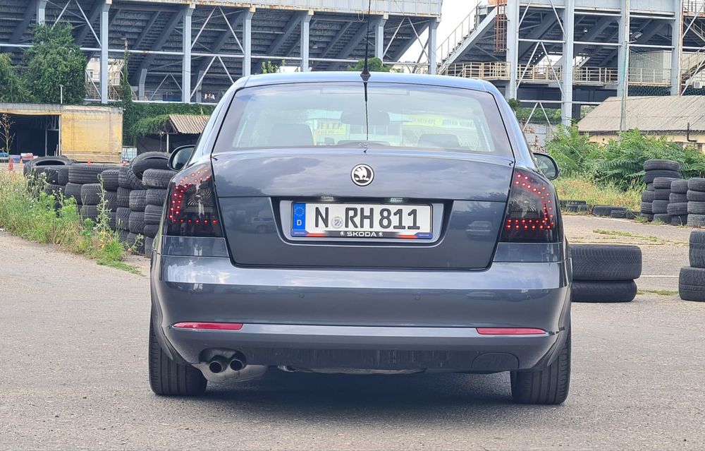 SKODA Octavia 2010 — imagine 4